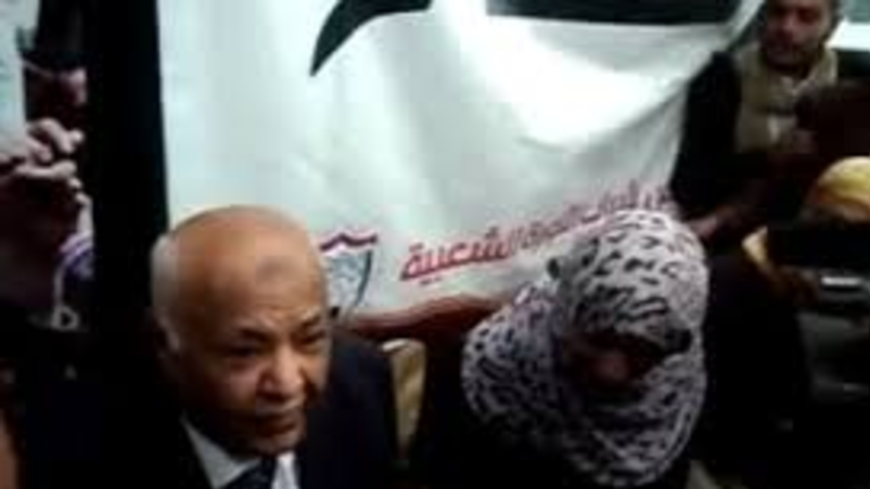 توكل كرمان تلتقي باسندوة وتطالب الحكومة الاهتمام بالجرحى وأسر الشهداء وحل قضية أبناء الجعاشن